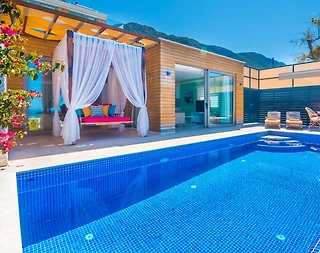 Kaş Bezirgan'da Deniz Manzaralı, Özel Havuzlu, Balayı Villası - 1