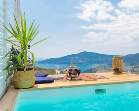 Kaş Bezirgan'da Deniz Manzaralı, Özel Havuzlu, Balayı Villası - 2