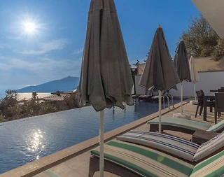 Kaş Bezirgan'da Deniz Manzaralı, Özel Havuzlu, Ferah Villa - 4