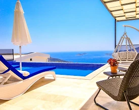 Kaş Bezirgan'da Deniz Manzaralı, Özel Havuzlu, Jakuzili, 3+1 Villa - 3