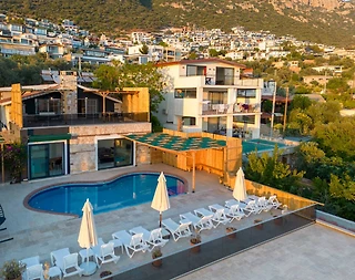 Kaş Bezirgan'da Deniz Manzaralı, Özel Havuzlu, Jakuzili, Kiralık Villa - 1