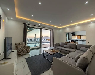 Kaş Bezirgan'da Deniz Manzaralı, Özel Havuzlu, Jakuzili, Kiralık Villa - 2