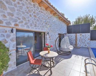 Kaş Bezirgan'da Deniz Manzaralı, Özel Havuzlu, Jakuzili, Lüks Villa - 2