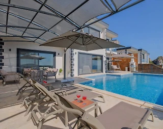 Kaş Bezirgan'da Deniz Manzaralı, Özel Havuzlu, Jakuzili, Lüks Villa - 2