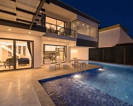 Kaş Bezirgan'da Deniz Manzaralı, Özel Havuzlu, Lüks Villa - 2