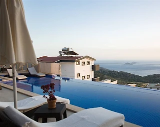 Kaş Bezirgan'da Deniz Manzaralı, Özel Havuzlu, Saunalı Villa - 2