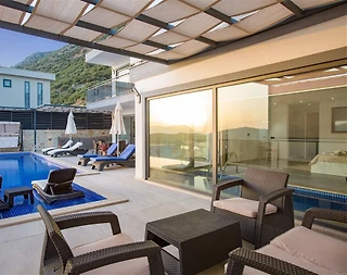 Kaş Bezirgan'da Deniz Manzaralı, Özel Havuzlu, Saunalı Villa - 4