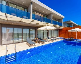 Kaş Bezirgan'da Deniz Ve Doğa Manzaralı, Özel Havuzlu, Lüks Villa - 3