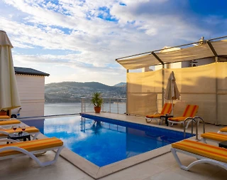 Kaş Bezirgan'da Denize Yakın, Özel Havuzlu, 5+1 Villa - 4