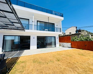 Kaş Bezirgan'da Çekirdek Ailelere Uygun, Özel Havuzlu, Kiralık Suit - 2