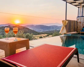 Kaş Bezirgan'da Doğa Manzaralı, Özel Havuzlu, Balayı Villası - 2