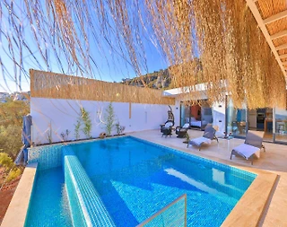 Kaş Bezirgan'da Doğa Manzaralı, Özel Havuzlu, Balayı Villası - 4