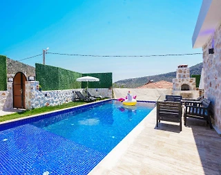 Kaş Bezirgan'da Doğa Manzaralı, Özel Havuzlu, Jakuzili, 2+1 Villa - 3