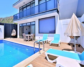 Kaş Bezirgan'da Doğa Manzaralı, Özel Havuzlu, Jakuzili Villa - 2