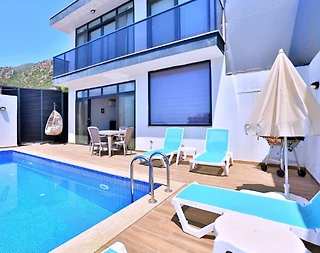 Kaş Bezirgan'da Doğa Manzaralı, Özel Havuzlu, Jakuzili Villa - 2