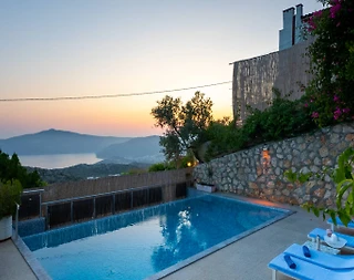 Kaş Bezirgan'da Doğa ve Deniz Manzaralı, Özel Havuzlu, Kiralık Villa - 5