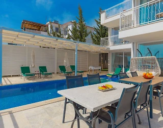 Kaş Bezirgan'da Doğa ve Deniz Manzaralı, Özel Havuzlu, Kiralık Villa - 3