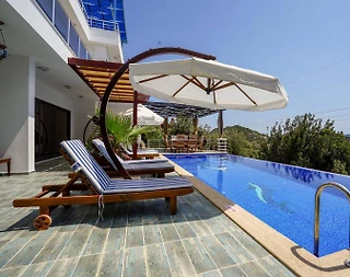 Kaş Bezirgan'da Enfes Deniz Manzaralı, Özel Havuzlu, Konforlu Villa - 2