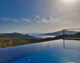 Kaş Bezirgan'da Olağanüstü Deniz Manzaralı, Özel Havuzlu, Ferah Villa - 2