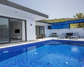 Kaş Bezirgan'da Enfes Doğada, Özel Havuzlu ve Jakuzili, Balayı Villası - 2