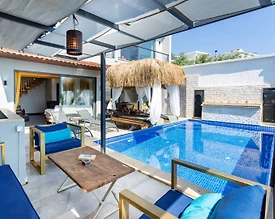 Kaş Bezirgan'da Enfes Manzaralı, Özel Havuzlu, Jakuzili, Modern Villa - 3