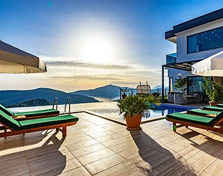 Kaş Bezirgan'da Eşsiz Deniz Manzaralı, Özel Havuzlu, Jakuzili Villa - 3