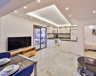 Kaş Bezirgan'da Eşsiz Doğa Manzaralı, Jakuzili, Kiralık Suit - 1