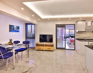 Kaş Bezirgan'da Eşsiz Doğa Manzaralı, Jakuzili, Kiralık Suit - 2