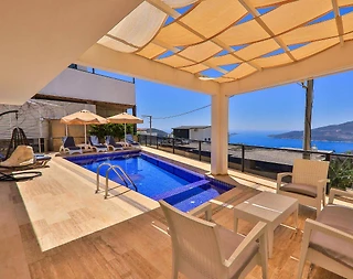 Kaş Bezirgan'da Geniş Ailelere Uygun, Özel Havuzlu, Manzaralı Villa - 4