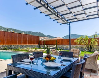 Kaş Bezirgan'da Geniş Alanlara Sahip, Özel Havuzlu, Konforlu Villa - 4