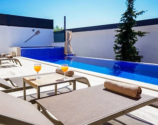 Kaş Bezirgan'da Huzurlu Doğada, Özel Havuzlu, 2+1 Konforlu Villa - 4