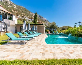 Kaş Bezirgan'da Manzaralı, Özel Havuz ve Olanaklı, Lüks Kiralık Villa - 3