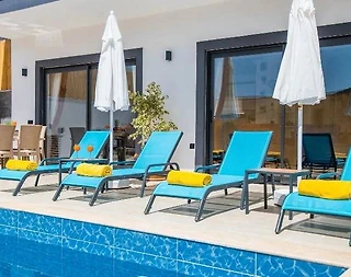 Kaş Bezirgan'da Modern Tasarımlı, Özel Havuzlu, Jakuzili Villa - 5