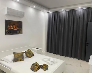 Kaş Bezirgan'da Modern Tasarımlı, Özel Havuzlu, Konforlu Villa - 4