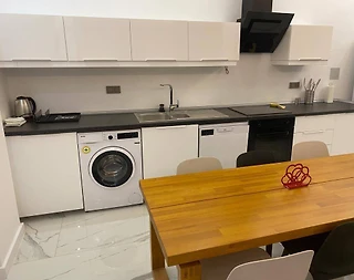 Kaş Bezirgan'da Modern Tasarımlı, Özel Havuzlu, Konforlu Villa - 5
