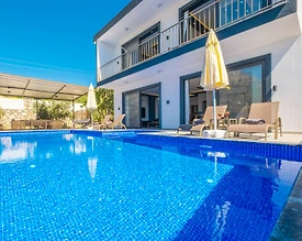 Kaş İkizce'de Muhteşem Dağ Manzaralı, Özel Havuzlu, Jakuzili Villa - 2