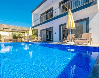 Kaş İkizce'de Muhteşem Dağ Manzaralı, Özel Havuzlu, Jakuzili Villa - 2