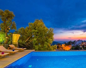 Kaş Bezirgan'da Muhteşem Deniz Manzaralı, Özel Havuzlu, 7 Kişilik Villa - 3
