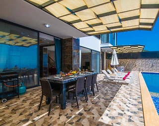 Kaş Bezirgan'da Muhteşem Deniz Manzaralı, Özel Havuzlu, Kiralık Villa - 4