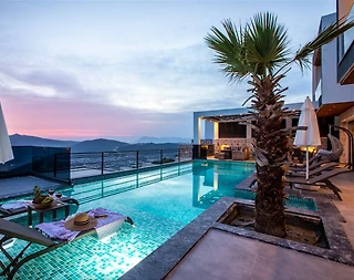 Kaş Bezirgan'da Muhteşem Deniz Manzaralı, Özel Havuzlu, Lüks Villa - 4