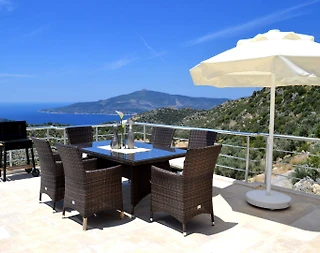 Kaş Bezirgan'da Muhteşem Deniz Manzaralı, Sonsuzluk Havuzlu, Şık Villa - 5