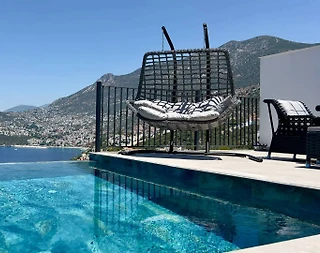 Kaş Bezirgan'da Muhteşem Deniz Manzaralı, Sonsuzluk Havuzlu, Şık Villa - 5