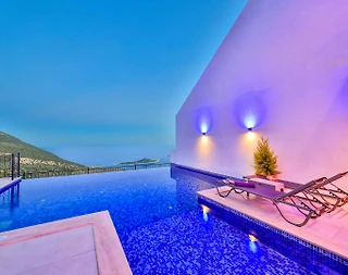 Kaş Bezirgan'da Muhteşem Manzaralı, Özel Havuzlu, 3+1 Jakuzili Villa - 5