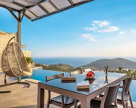 Kaş Bezirgan'da Muhteşem Manzaralı, Özel Havuzlu, Konforlu Villa - 3