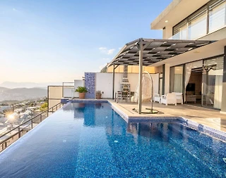 Kaş Bezirgan'da Muhteşem Manzaralı, Özel Havuzlu, Konforlu Villa - 5