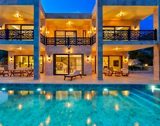 Kaş Bezirgan'da Nezih Konumda, Özel Havuzlu, Lüks Villa - 3