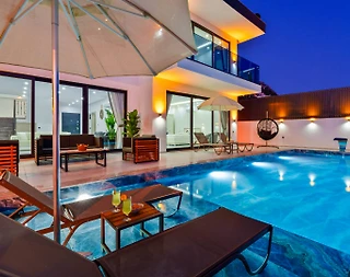 Kaş Bezirgan'da Muhteşem Dağada, Sonsuzluk Havuzlu, Saunalı Villa - 2