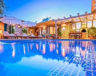Kaş Bezirgan'da Otantik Tasarımlı, Özel Havuzlu, 4 Kişilik Villa - 1