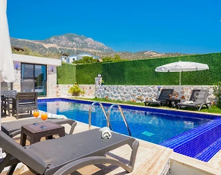 Kaş Bezirgan'da Otantik Tasarımlı, Özel Havuzlu, Jakuzili Villa - 3