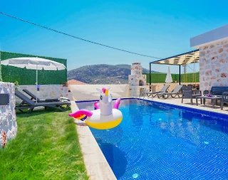 Kaş Bezirgan'da Otantik Tasarımlı, Özel Havuzlu, Jakuzili Villa - 5